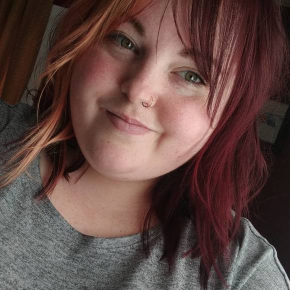 Meet your Posher, Cassie - Picture 1 of 1